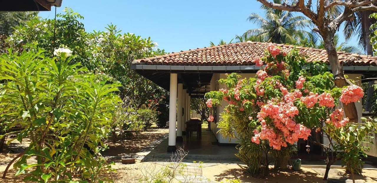 The Danish Villa Resort Arugam Bay Exteriér fotografie