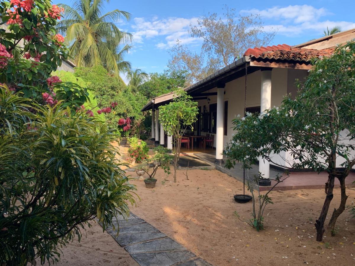 The Danish Villa Resort Arugam Bay Exteriér fotografie